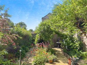 Photo 2- click for photo gallery